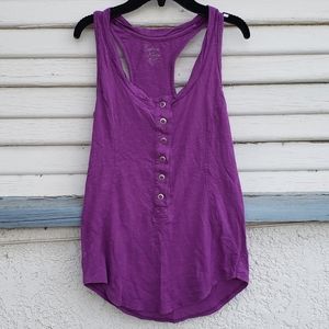 CALVIN KLEIN purple tank top.